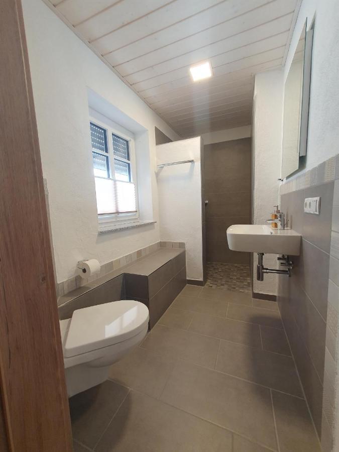 Bleibe In Der Brandgasse Bed & Breakfast Alken Bagian luar foto