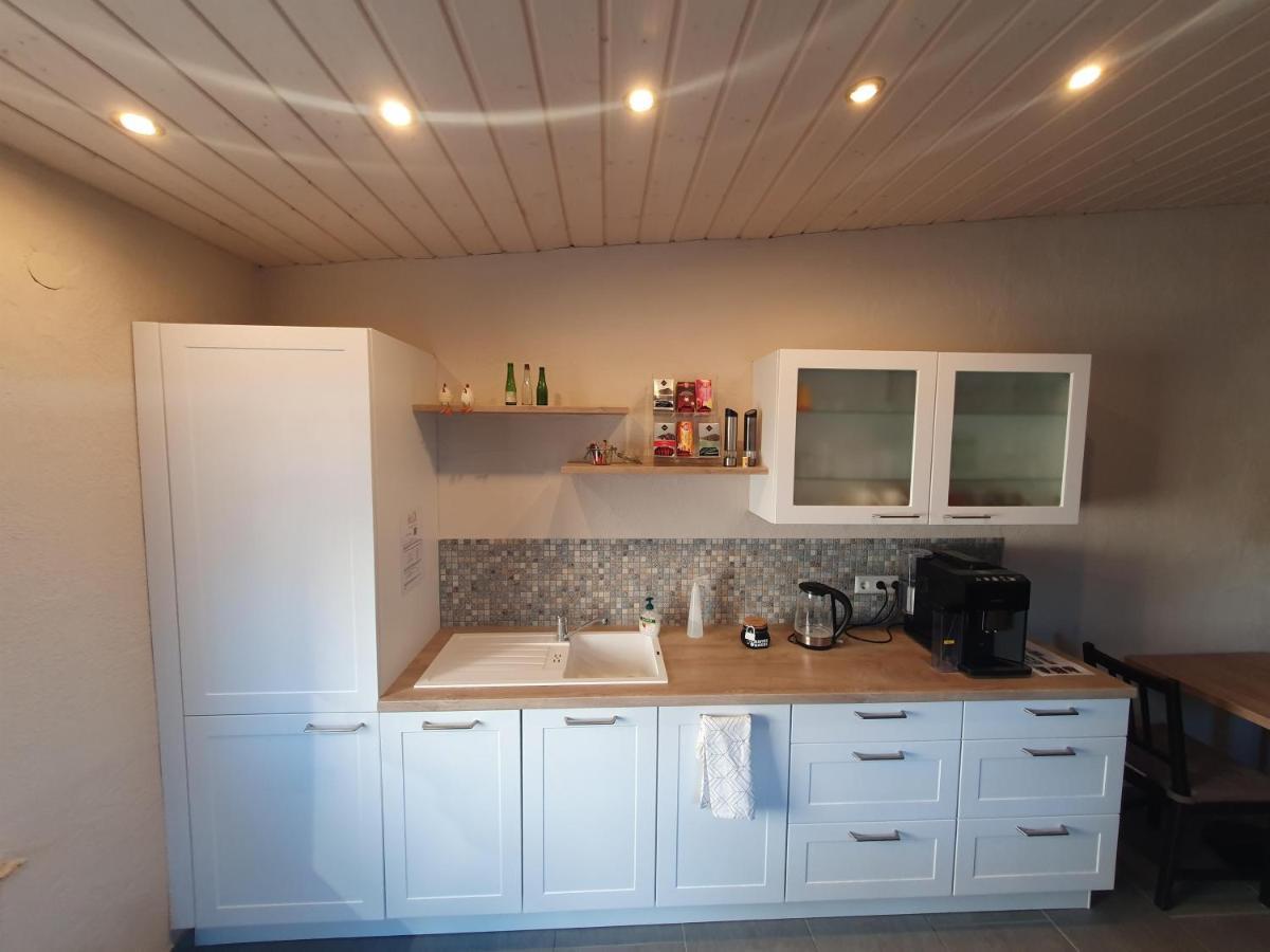 Bleibe In Der Brandgasse Bed & Breakfast Alken Bagian luar foto