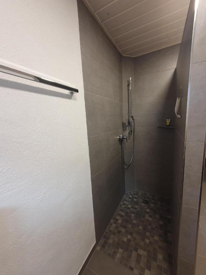 Bleibe In Der Brandgasse Bed & Breakfast Alken Bagian luar foto